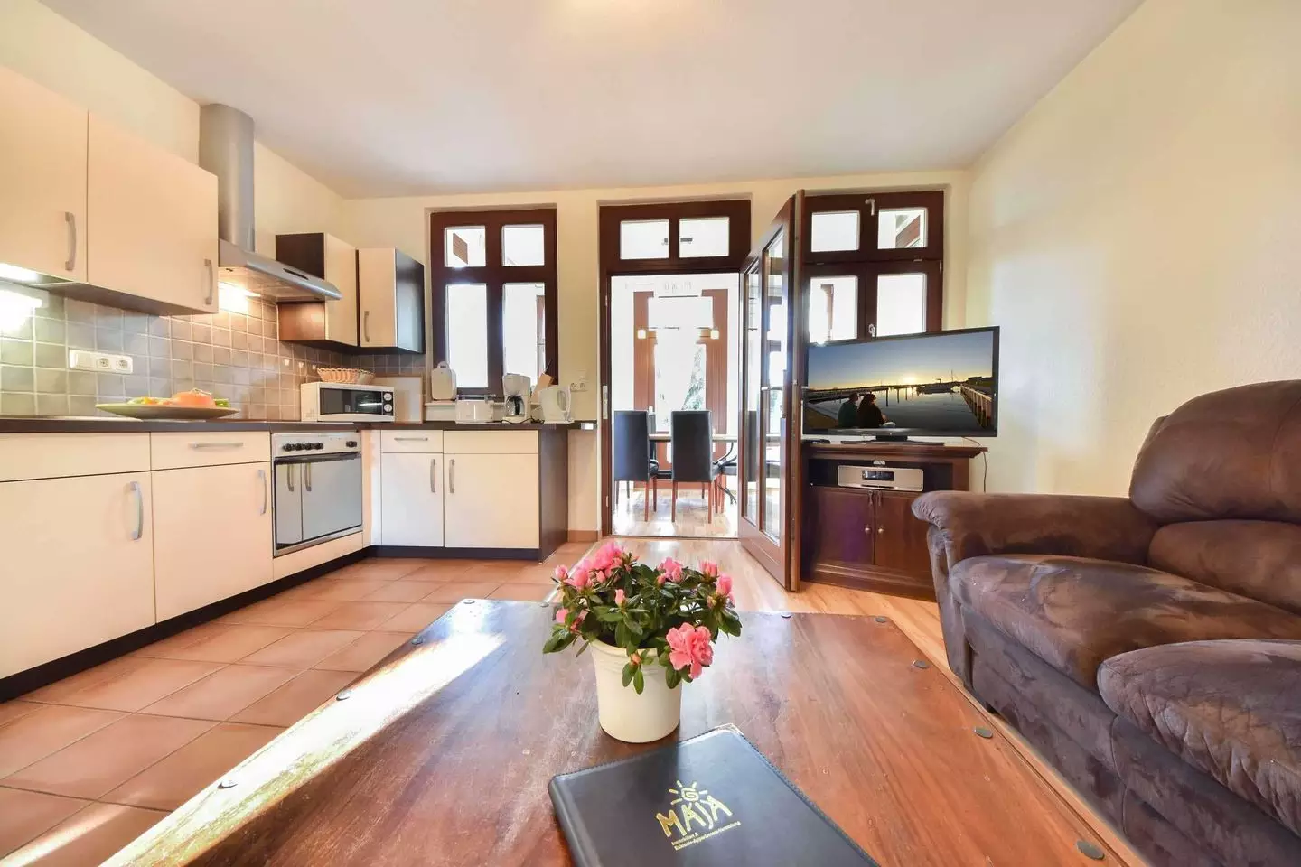 Villa_Lamora_01_08_2659382